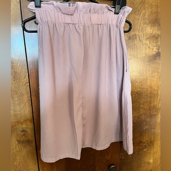 High waisted skirt with pockets - Picture 2 of 3